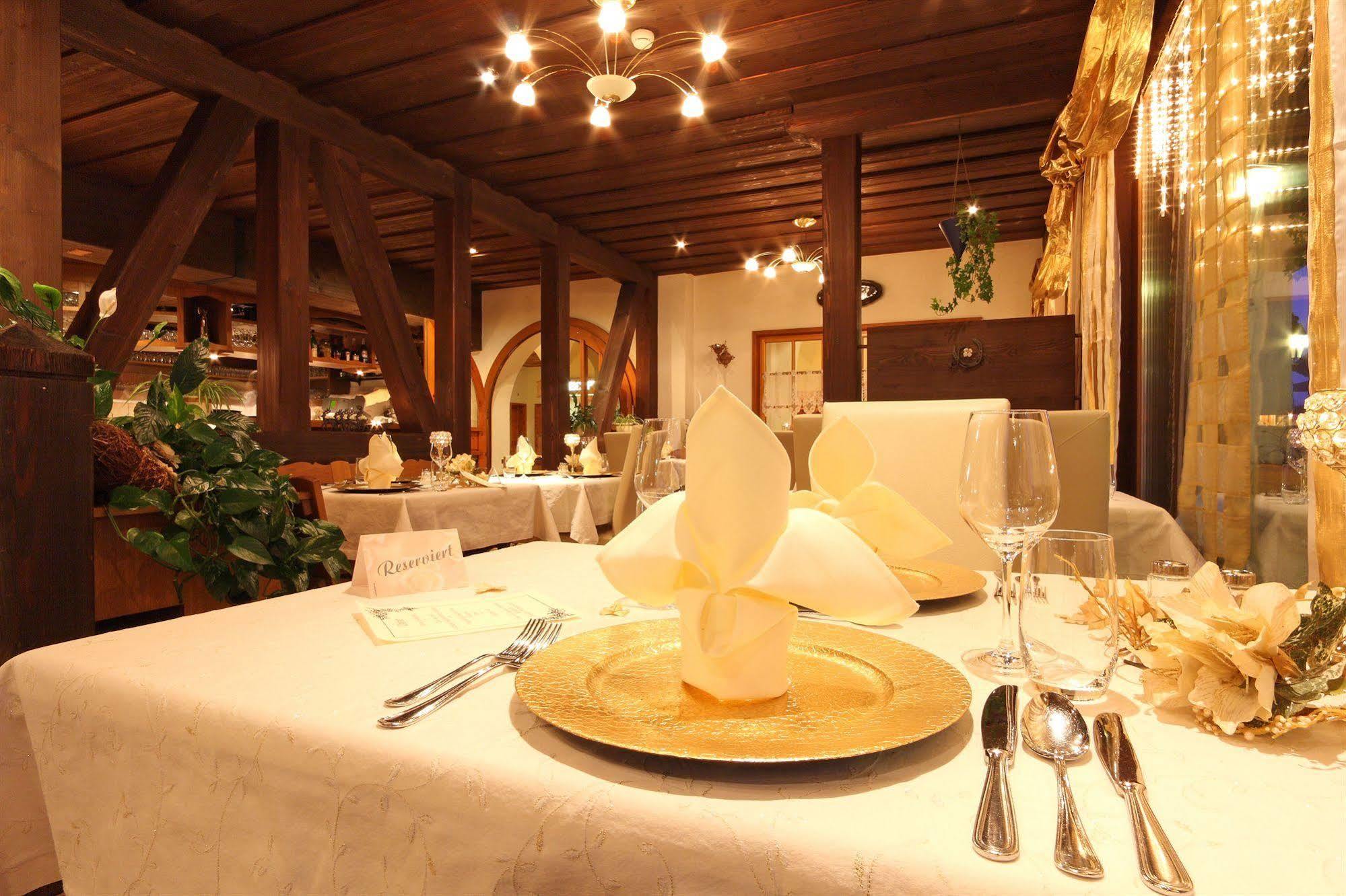 Bernerhof Swiss Quality Hotel Kandersteg Exterior photo